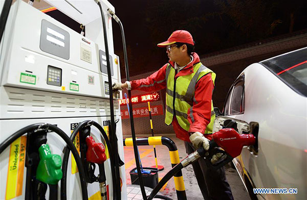 China Cuts Retail Fuel Prices - China.org.cn