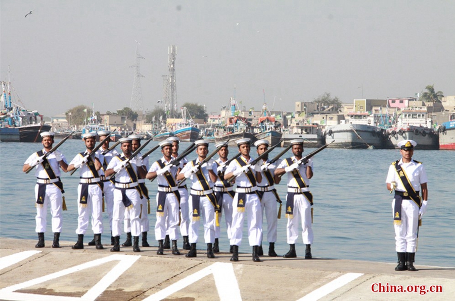 Firing ceremony at the opening ceremony of naval exercise AMAN-17 at Pakistan Navy Dockyard in Karachi on Feb. 10, 2017. [China.org.cn / by Guo Xiaohong]