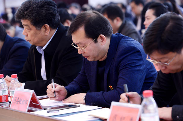 2月14日平谷区召开区委工作部署会启动勇于担当主题实践活动马程远/摄