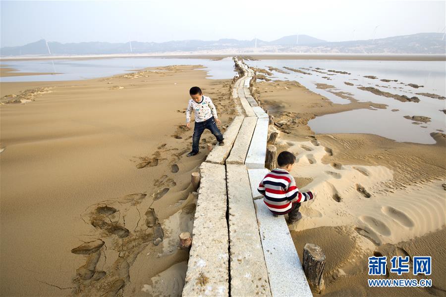 #（社会）（2）江西鄱阳湖明代古石桥完成大修