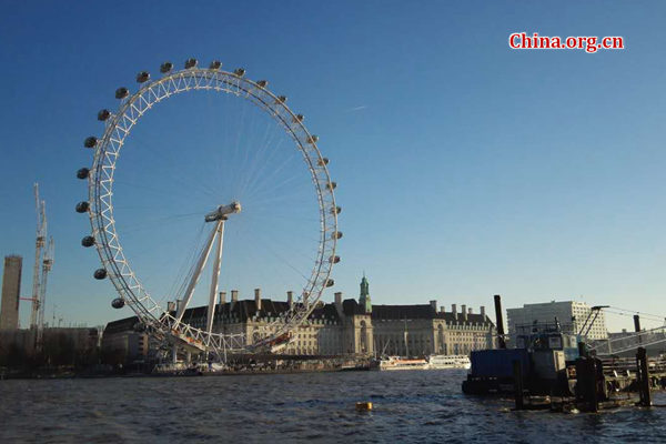 London Eye ferris wheel by the River Thames. [File photo by Chen Boyuan / China.org.cn]