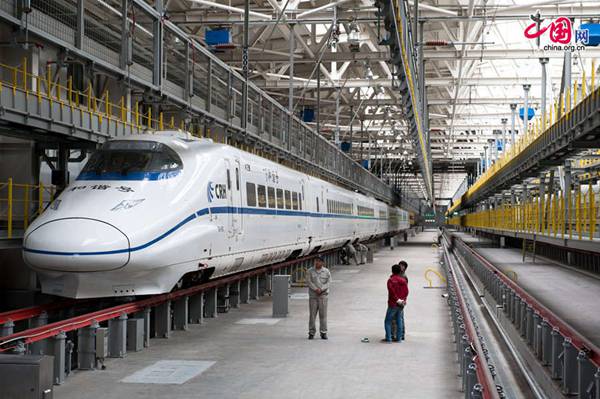 A high-speed train manufactured by China [File photo by Chen Boyuan / China.org.cn]