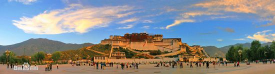 Lhasa, Tibetan Autonomous Region, one of the 'top 9 happiest Chinese cities in 2016' by China.org.cn.