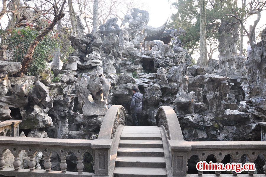 Located at the northeast of Suzhou, Jiangsu Province, the Lion Grove Garden is famous for the Taihu rocks in various shapes which are said to resemble lions, especially the large and labyrinthine grotto of rocks at the garden's center.