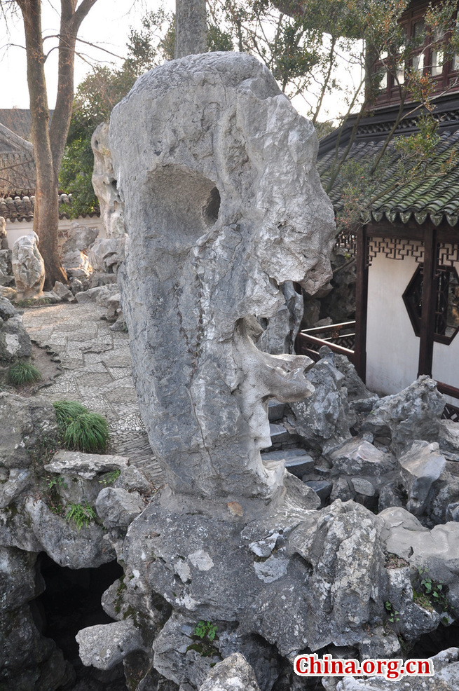 Located at the northeast of Suzhou, Jiangsu Province, the Lion Grove Garden is famous for the Taihu rocks in various shapes which are said to resemble lions, especially the large and labyrinthine grotto of rocks at the garden's center.