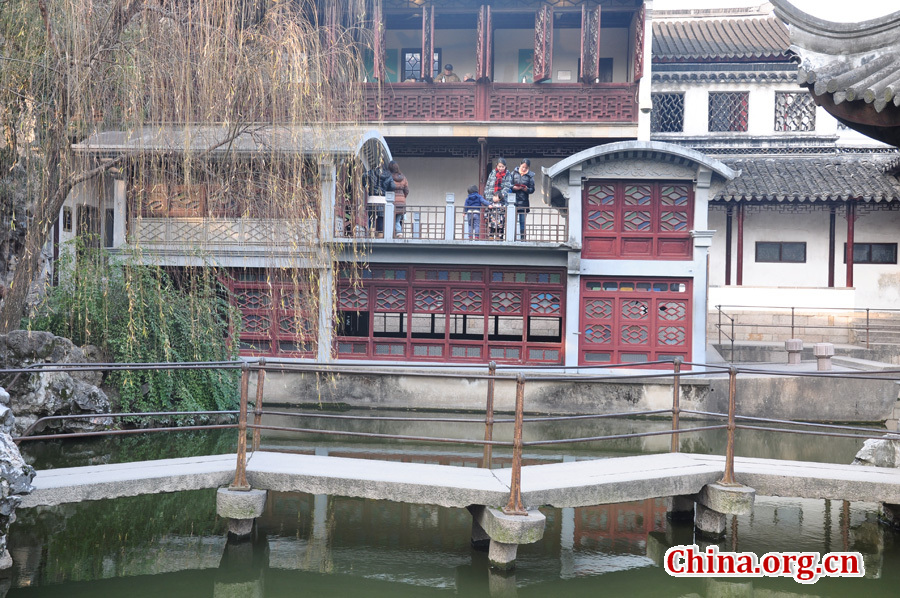 Located at the northeast of Suzhou, Jiangsu Province, the Lion Grove Garden is famous for the Taihu rocks in various shapes which are said to resemble lions, especially the large and labyrinthine grotto of rocks at the garden's center.