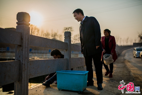 Thanks to the systematic planning of the local authorities and Pei's leadership, 23 nearby villages have been grouped into a vigorous community cluster named Peizhai, with a total population of over 15,000. [Photo by Zheng Liang/China.org.cn]