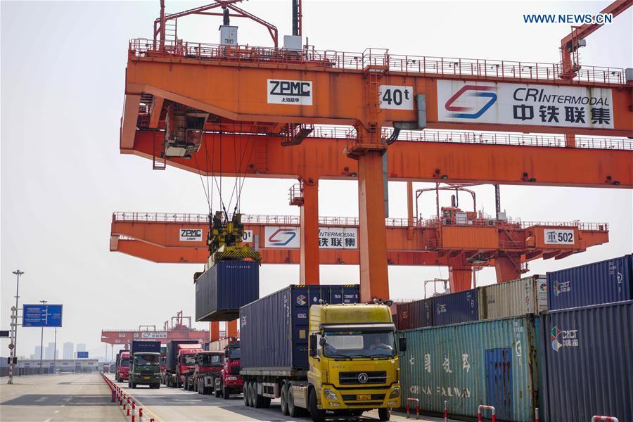Chongqing-Xinjiang-Europe railway boosts economic co-op between countries along route