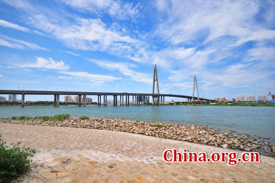 Tianjin, one of the 'top 10 attractive Chinese cities for foreigners in 2016' by China.org.cn.