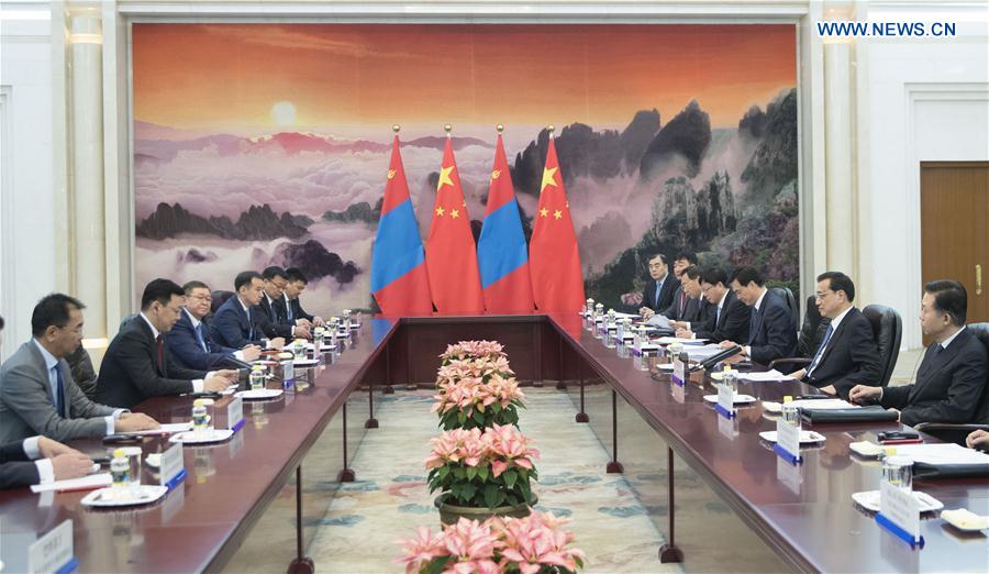 Premier Li meets with Mongolian PM in Beijing