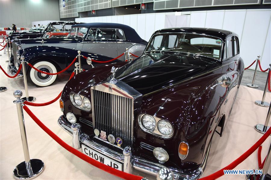 Vintage Rolls-Royce cars are seen at the Hong Kong International Auto Show 2017 in Hong Kong Convention and Exhibition Center in Hong Kong, south China, May 26, 2017. The 3-day auto show started on Friday. (Xinhua/Qin Qing)
