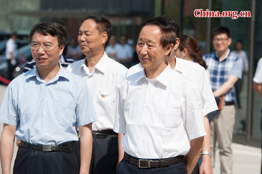 Wang Jiarui, vice chairman of the 12th National Committee of the Chinese People's Political Consultative Conference (CPPCC) and chairman of the China Soong Ching Ling Foundation attends the 'Dream of the Future Belt and Road Young Hearts,' celeberation activities in Beijing on May 31, 2017, one day ahead of the the International Children's Day. [Photo by Chen Boyuan / China.org.cn]