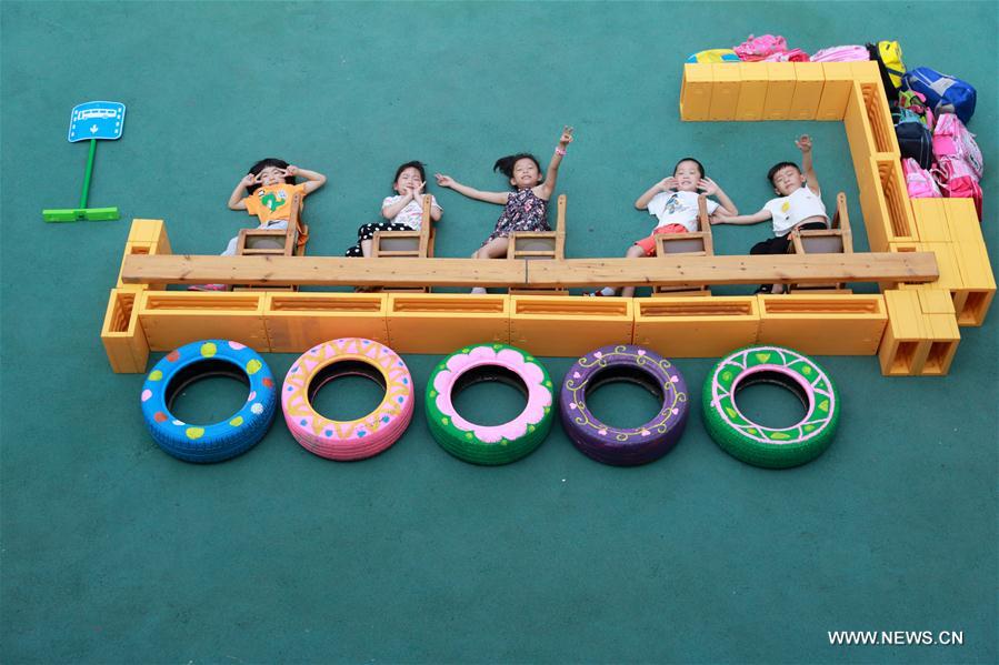 #CHINA-CHILDREN-GRADUATION PHOTO (CN)