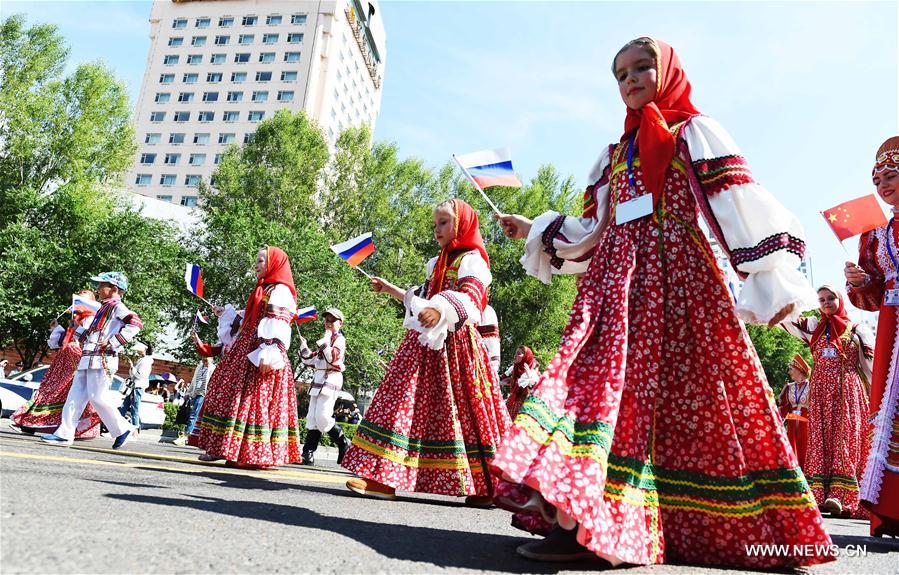 CHINA-HEIHE-RUSSIA-CULTURE-PARADE (CN)