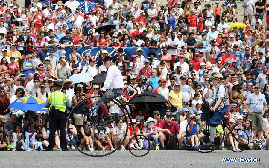 U.S.-WASHINGTON D.C.-INDEPENDENCE DAY-PARADE