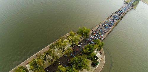 2016 Hangzhou Marathon [hzim.org]