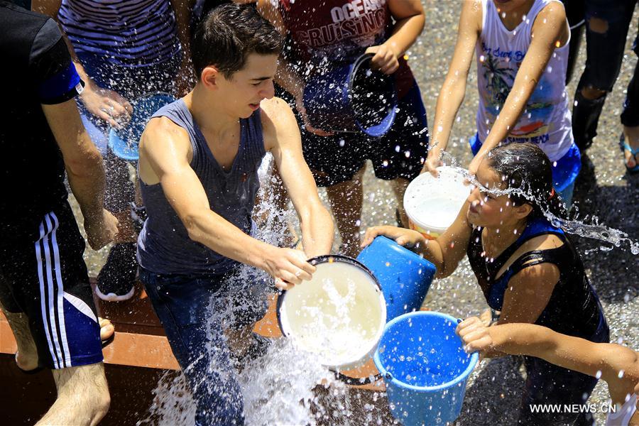 ARMENIA-YEREVAN-WATER FESTIVAL 