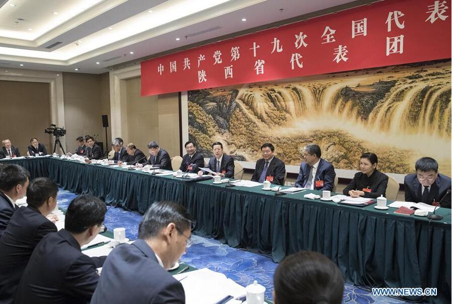 Zhang Gaoli joins a panel discussion with delegates from Shaanxi Province who attend the 19th National Congress of the Communist Party of China (CPC) held in Beijing, capital of China, Oct. 19, 2017. (Xinhua/Wang Ye)