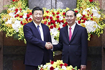 President Xi calls on China, Vietnam to enhance communication