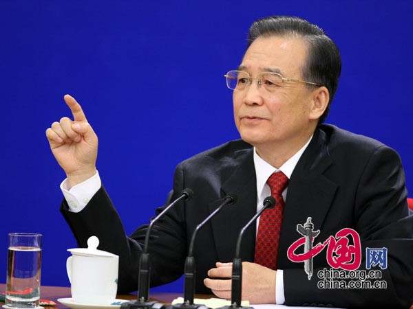 温总理回答记者提问 中国网 杨佳