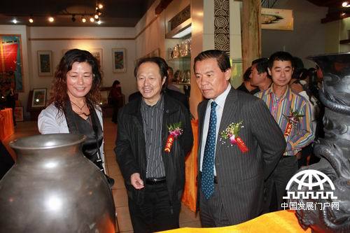 中国首届黑陶文化艺术节在日照举办
