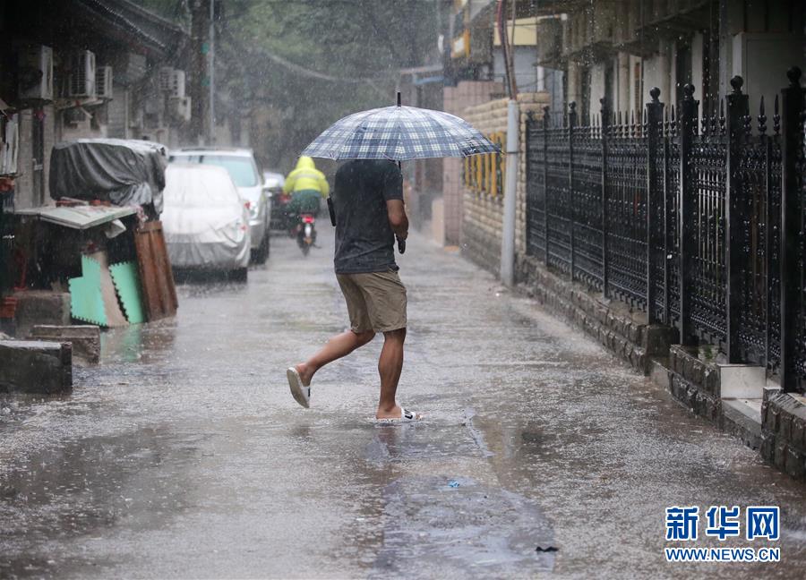 （生态）（6）北京发布暴雨黄色预警