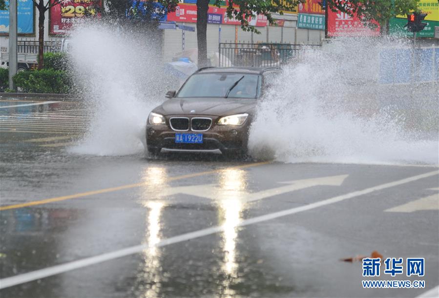 （生态）（4）河北继续发布暴雨红色预警