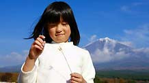 Photo taken on November 8, shows Yuka Oh. Yuka Oh is a 9 years old girl who lives at the foot of Fuji Mountain in Shizuoka Prefecture of Japan.