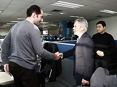 Klaus Rohland (C) meets with staff of the German department of China.org.cn. On December 2, Klaus Rohland, the World Bank country director for China, Mongolia and Korea, and the World Bank Beijing's senior external affairs officer Li Li, gave an exclusive online interview to China.org.cn and China Development Gateway CnDG.