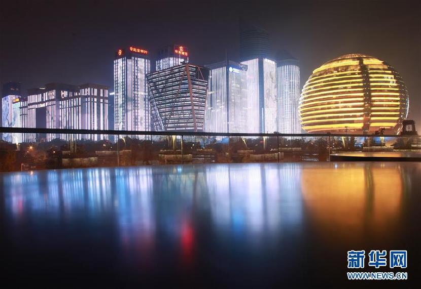 （晚报）（2）杭州：灯光璀璨迎盛会