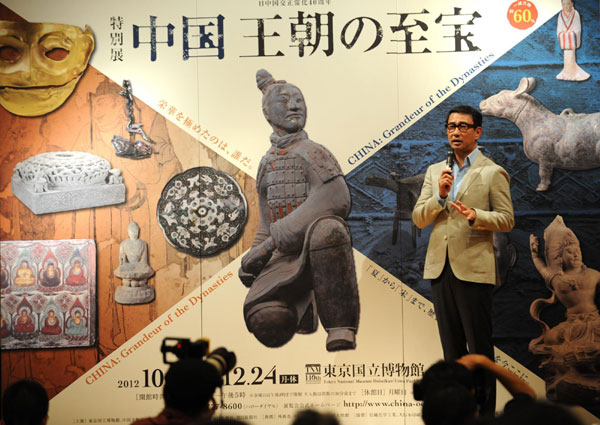 Japanese actor Kiichi Nakai introduces a special exhibition on Chinese culture at the Tokyo National Museum on June 21. [Photo/Xinhua]