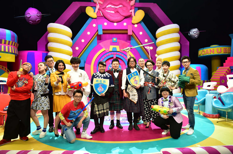 《奇葩说3》发布会高晓松被迫上称 现场体重首曝光