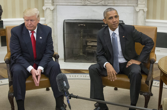 资料图:奥巴马与特朗普共同会见记者