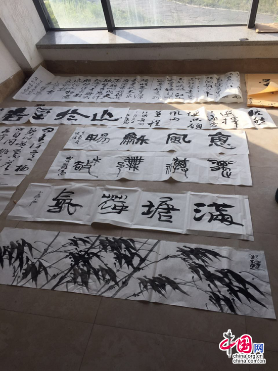 大庆市硬笔书法家协会开展采风创作交流活动 大庆市硬笔书法家协会开展采风创作交流活动