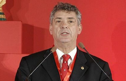 西班牙足协主席因涉腐被逮捕