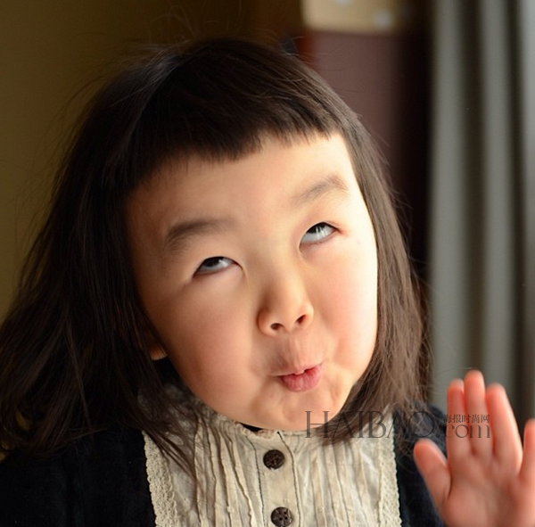 Выразительная мимика малышки Эйрис (Aries)