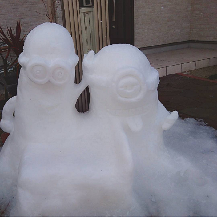 Singulares figuras de muñeco de nieve en Japón2