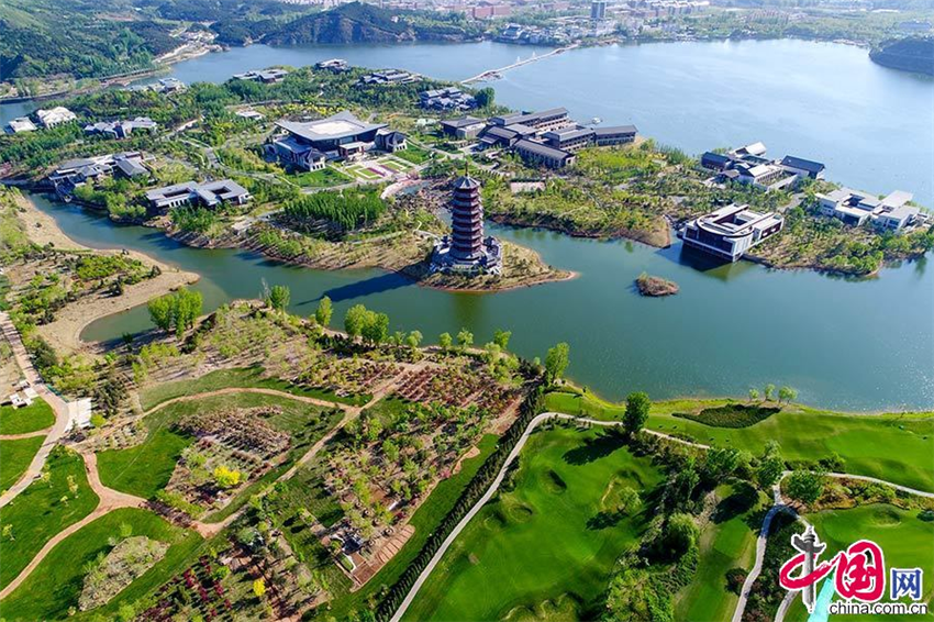 10 fotos para conocer el Centro de Conferencia Internacional de Lago de Yanxi