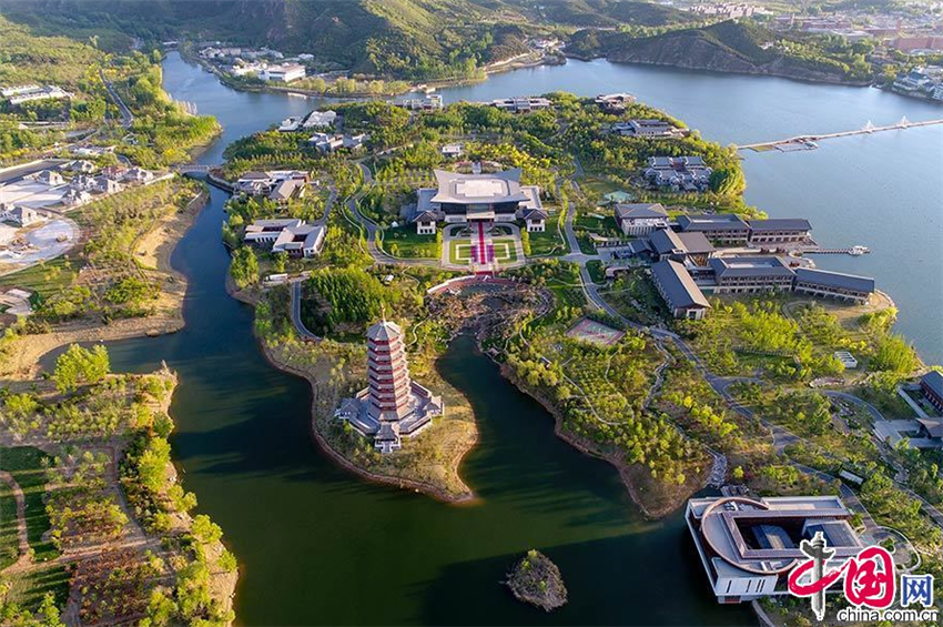 10 fotos para conocer el Centro de Conferencia Internacional de Lago de Yanxi