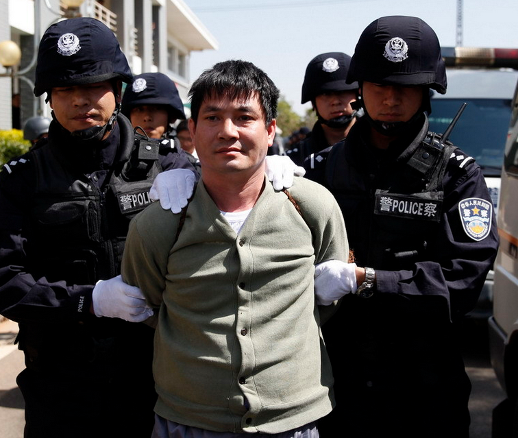 Myanmar drug lord Naw Kham, who was convicted of murdering 13 Chinese sailors on the Mekong River in 2011, was executed on Friday afternoon, a local court in southwest China said.[Photo/Xinhua]