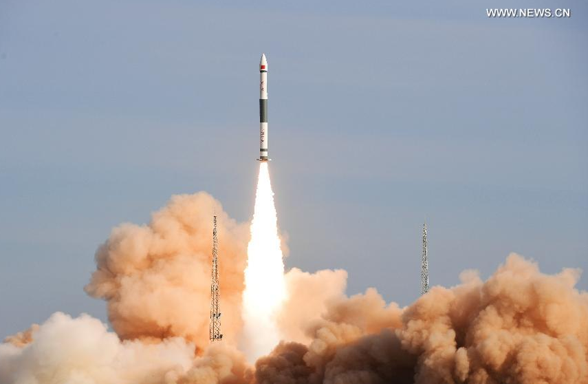 The rocket Kuaizhou-1A carrying the satellite JL-1 and two CubeSats XY-S1 and Caton-1 blasts off from Jiuquan Satellite Launch Center in northwest China's Gansu Province, Jan. 9, 2017. The rocket sent three satellites into space in its first commercial mission on Monday. (Xinhua/Wang Jiangbo) 