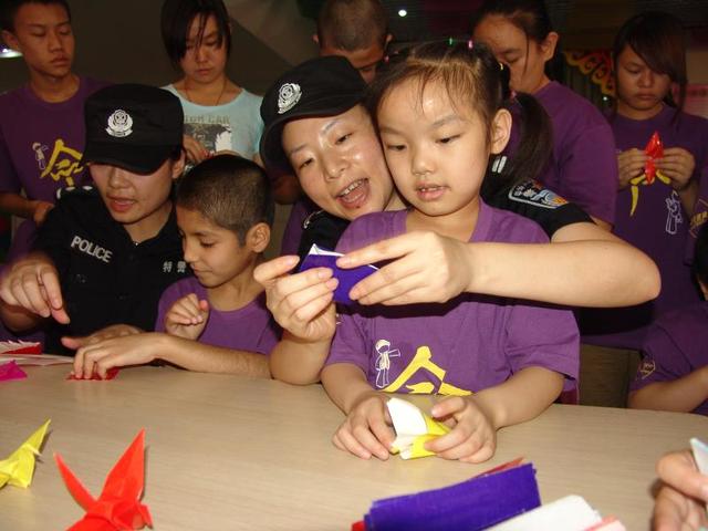 重庆特警张平蓉：警营“铿锵玫瑰”