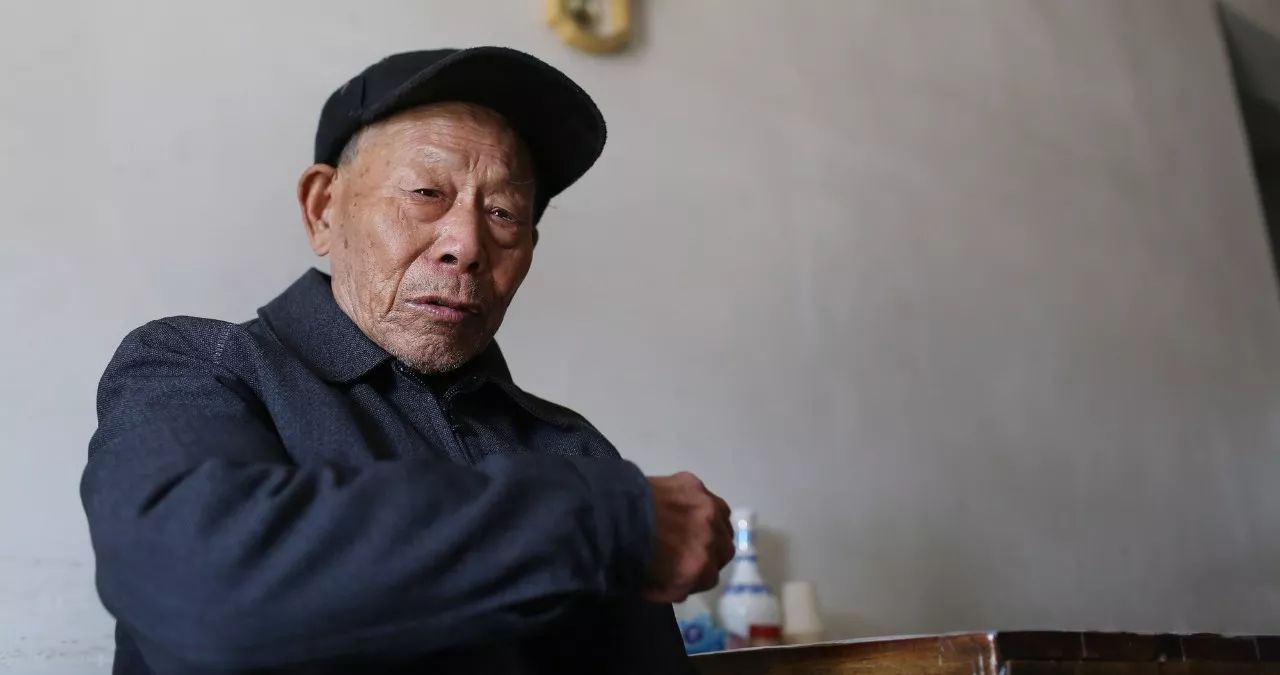 有些人忘了，我们不能忘！今天，请为死难同胞默哀！