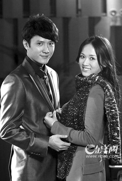 陈乔恩享受被邱泽强吻