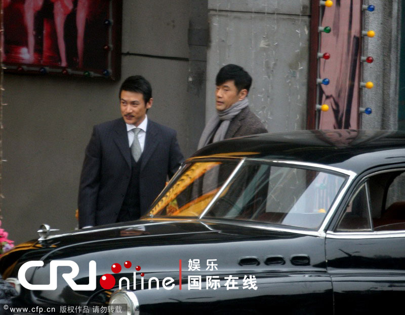 高清:《<em>铁面歌女</em>》<em>陆毅</em>饰演反派富商花心大少