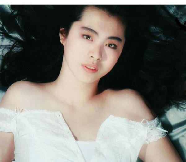 风华绝代的<em>美女写真</em> 王祖贤 (2)_中国网