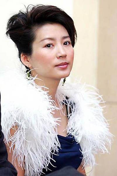 美丽女主播的魅力写真 <em>王小丫</em> (2)_中国网