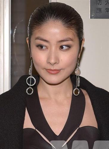 韩国五官最<em>气质</em>的<em>女演员</em>韩佳人内地著名演员斯