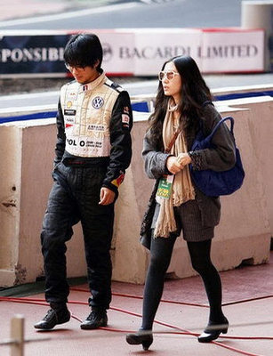 韩寒赛车_韩寒赛车收入