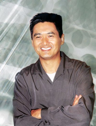 收藏古董的明星 8972597853880761937.jpg